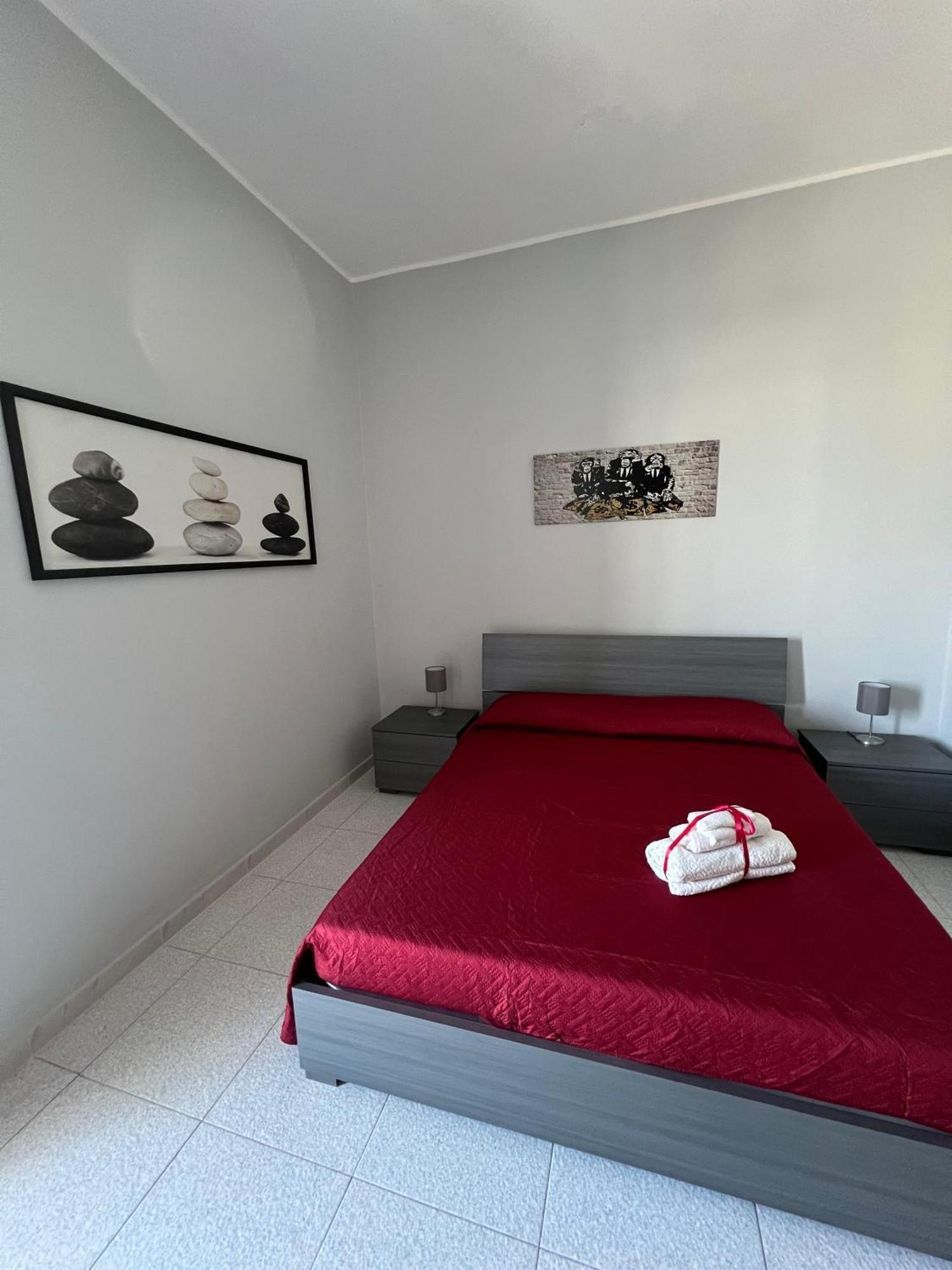 Settetrequattro Rooms Сиракуза Екстериор снимка