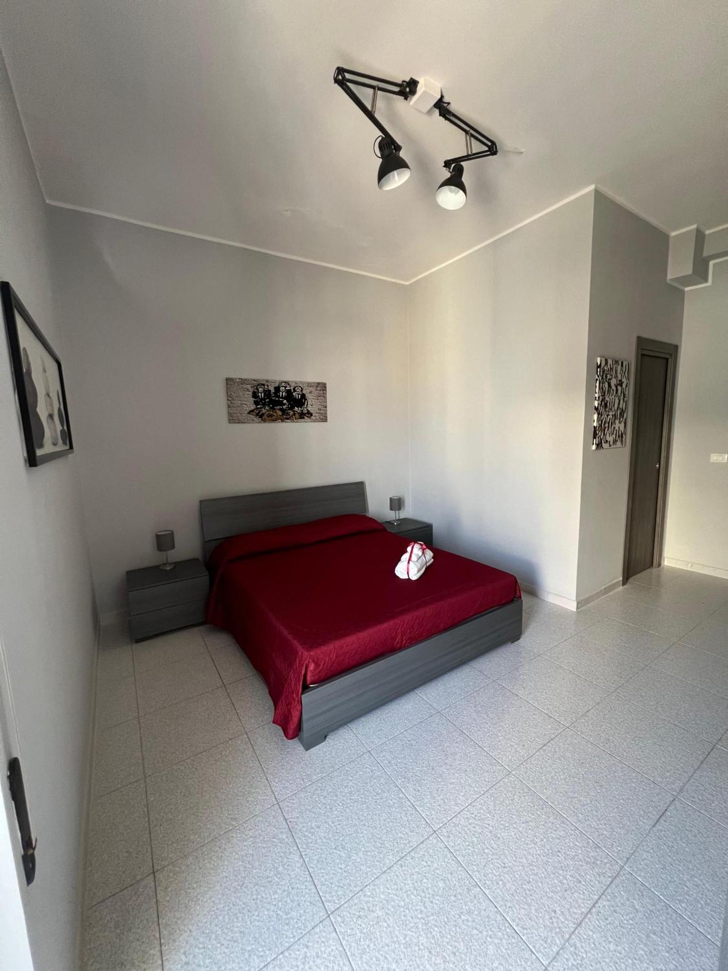 Settetrequattro Rooms Сиракуза Екстериор снимка
