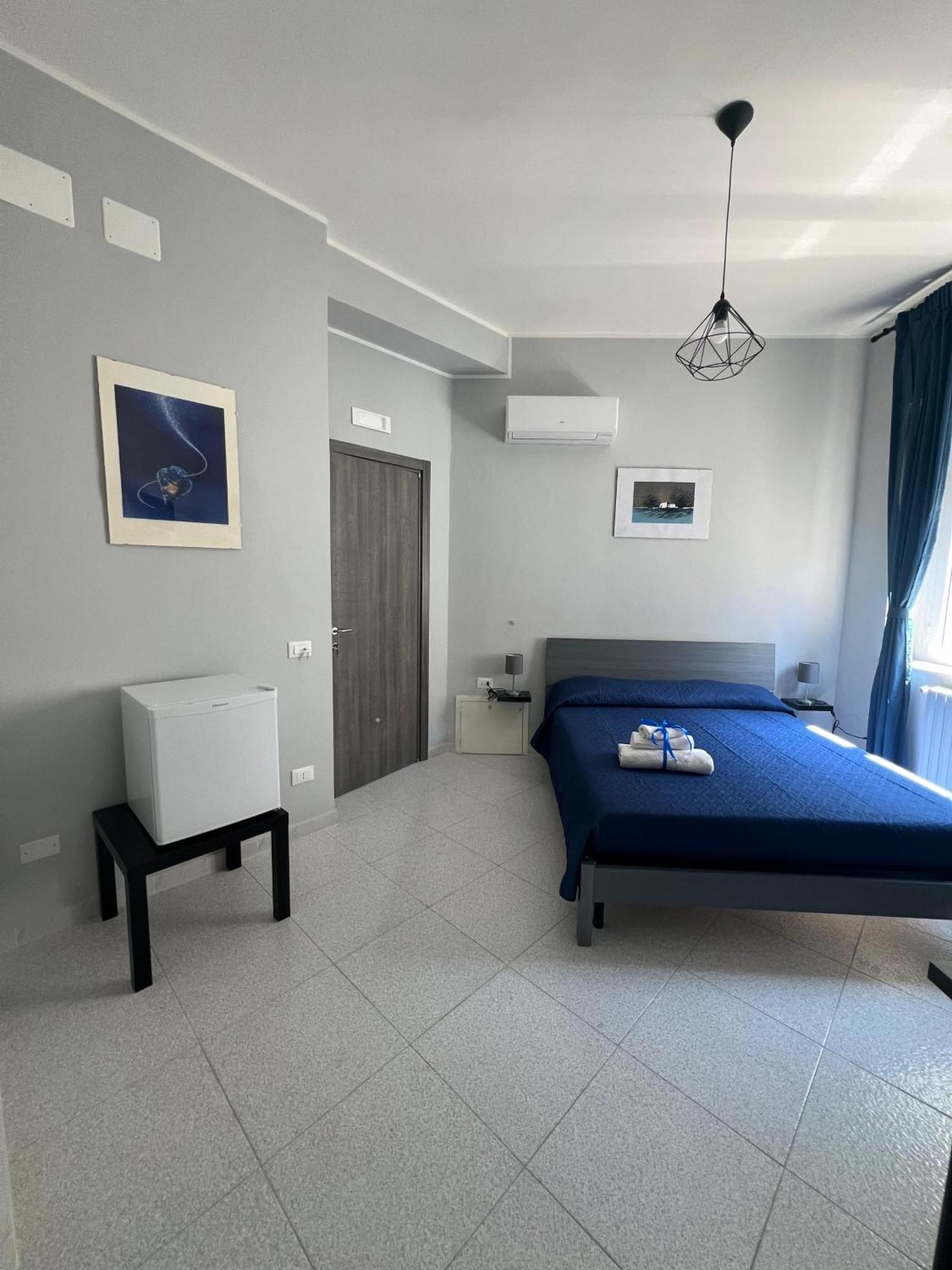 Settetrequattro Rooms Сиракуза Екстериор снимка