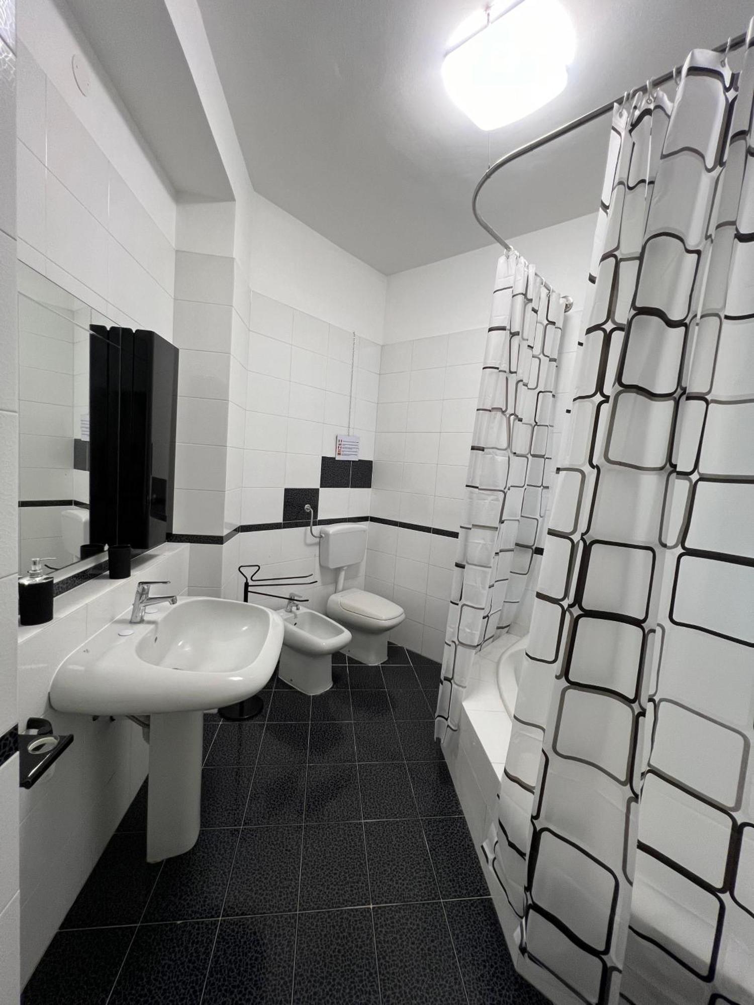 Settetrequattro Rooms Сиракуза Екстериор снимка