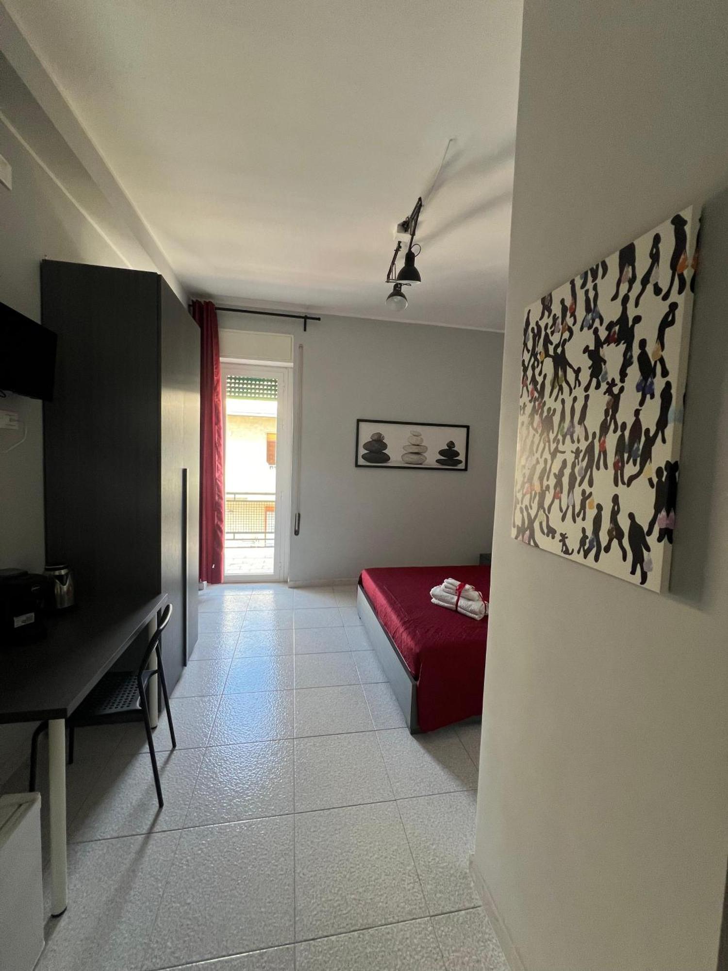 Settetrequattro Rooms Сиракуза Екстериор снимка